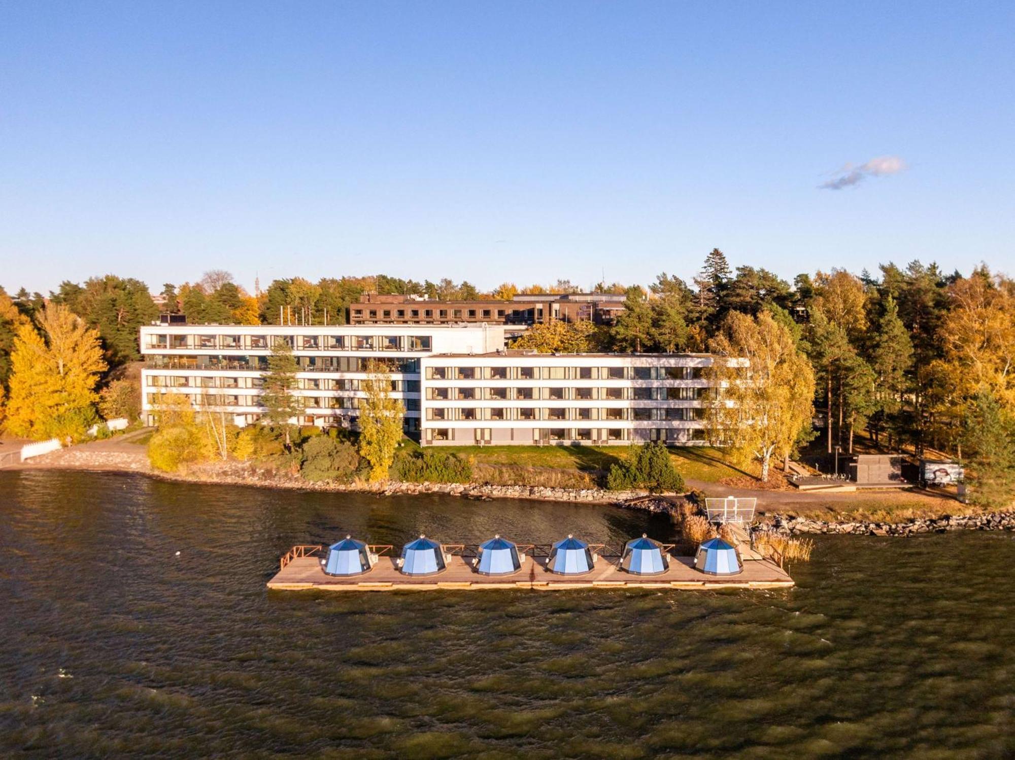 Hilton Helsinki Kalastajatorppa Hotel Buitenkant foto